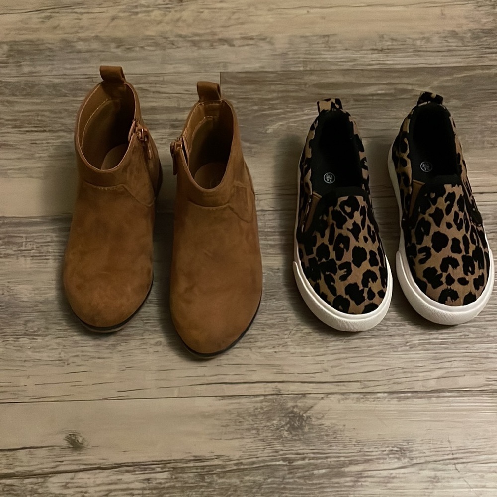Leopard print toddler shoes, brown boots